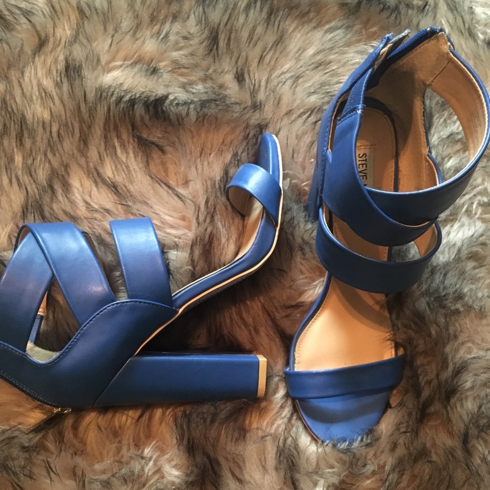 Steve Madden chunky heel sandals